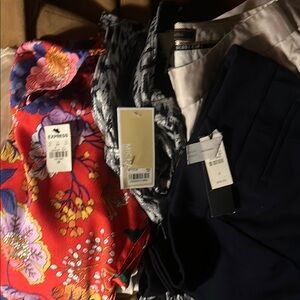 SALE 10 Women’s Clothing Bundle 10